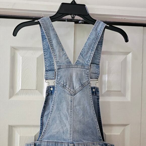 Blue Spice Women's Blue Bib Light Wash Distressed Overalls Jumpsuit Size 5 - Picture 6 of 8